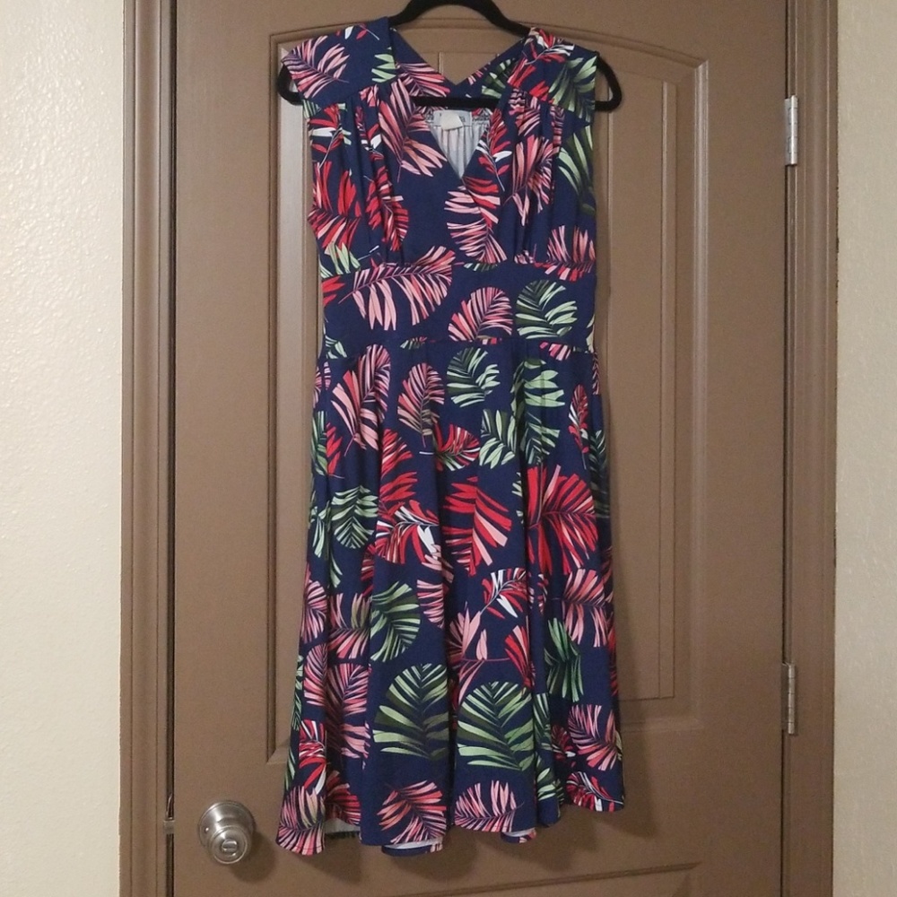 Karina Dresses cap sleeve dress w/pockets